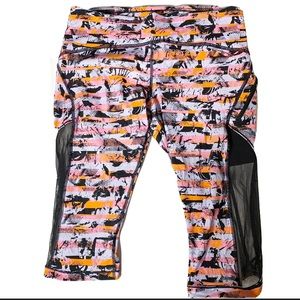 Lululemon Sun Runner Cropped Athletic Capri 10